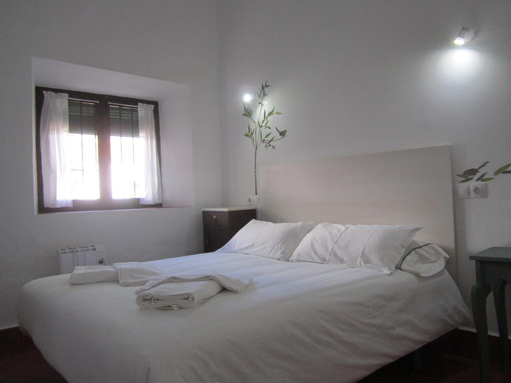 Apartamentos Rurales Las Caleras อัลมาโกร ภายนอก รูปภาพ